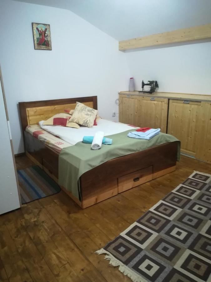Casa Crisandri Busteni 호텔 외부 사진